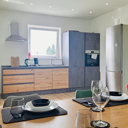 Amao-Obsidian I 120Qm I Elegantes Business- & Familienapartment I 3 Schlafzimmer I Kingsize Betten Schwanau Kültér fotó