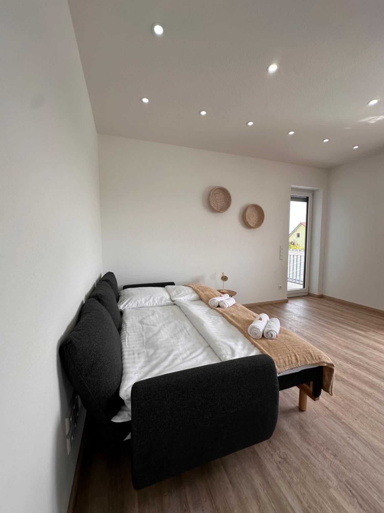 Amao-Obsidian I 120Qm I Elegantes Business- & Familienapartment I 3 Schlafzimmer I Kingsize Betten Schwanau Kültér fotó