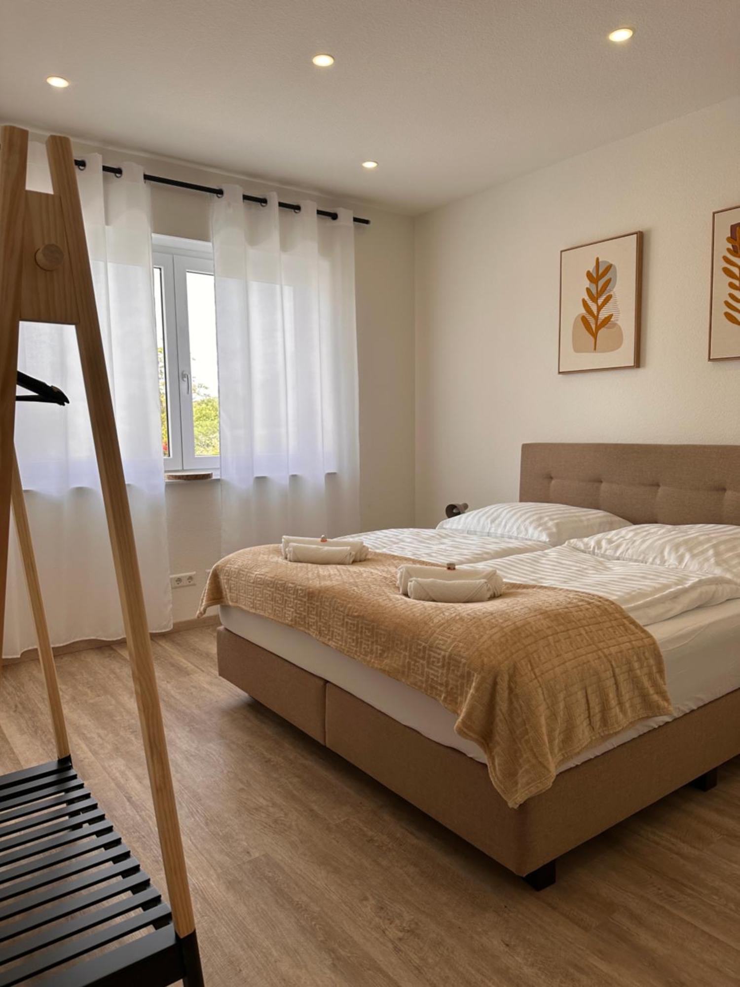 Amao-Obsidian I 120Qm I Elegantes Business- & Familienapartment I 3 Schlafzimmer I Kingsize Betten Schwanau Kültér fotó
