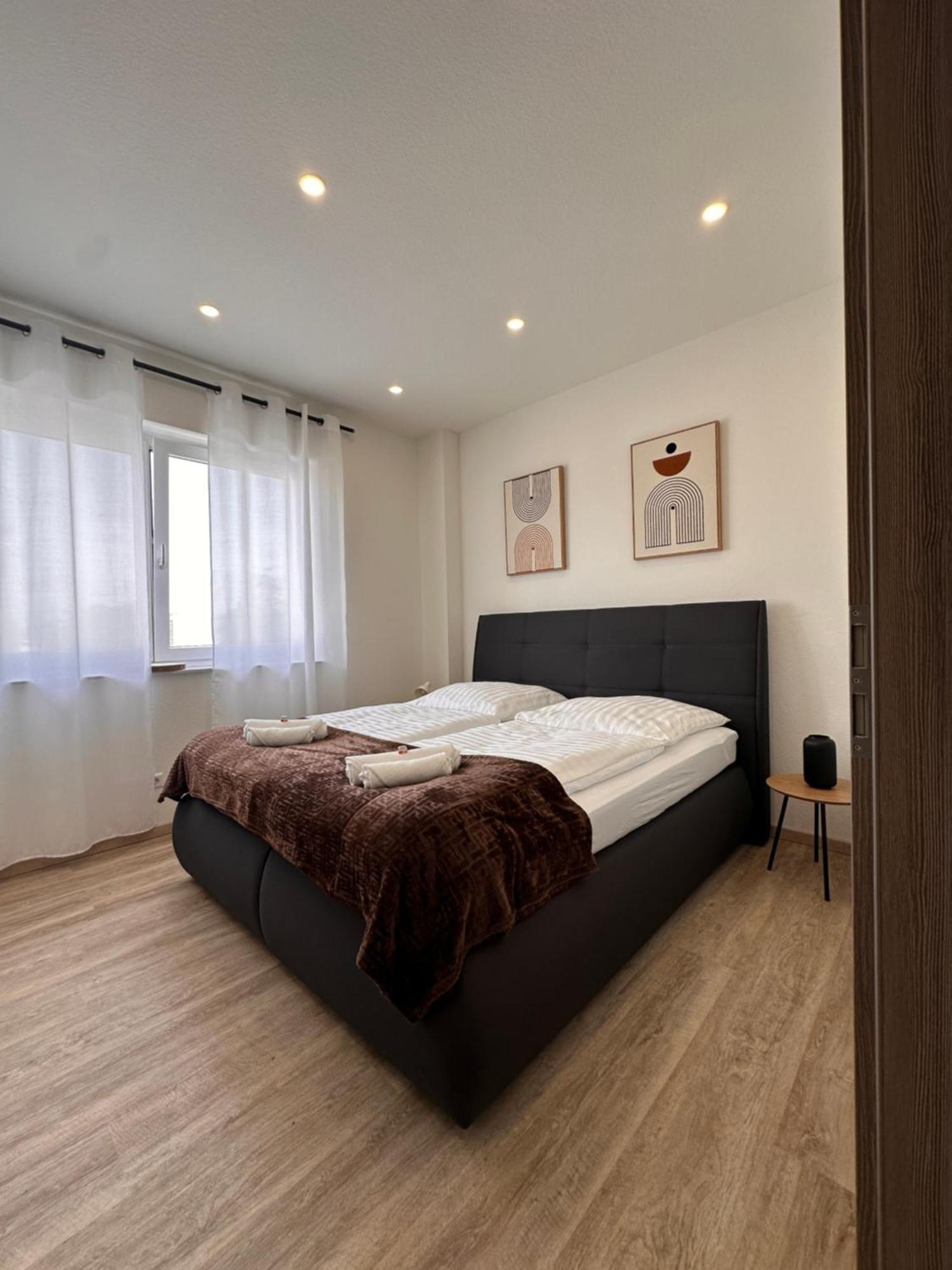 Amao-Obsidian I 120Qm I Elegantes Business- & Familienapartment I 3 Schlafzimmer I Kingsize Betten Schwanau Kültér fotó